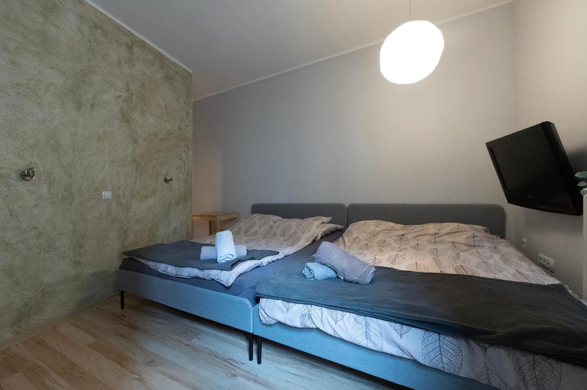 Essence Of Lodz-145M!Central-Secured-Comfy18Ppl!&Freeparking Exterior photo